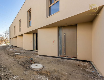 Lokacija: Ljubljana okolica, Domžale, Domžale