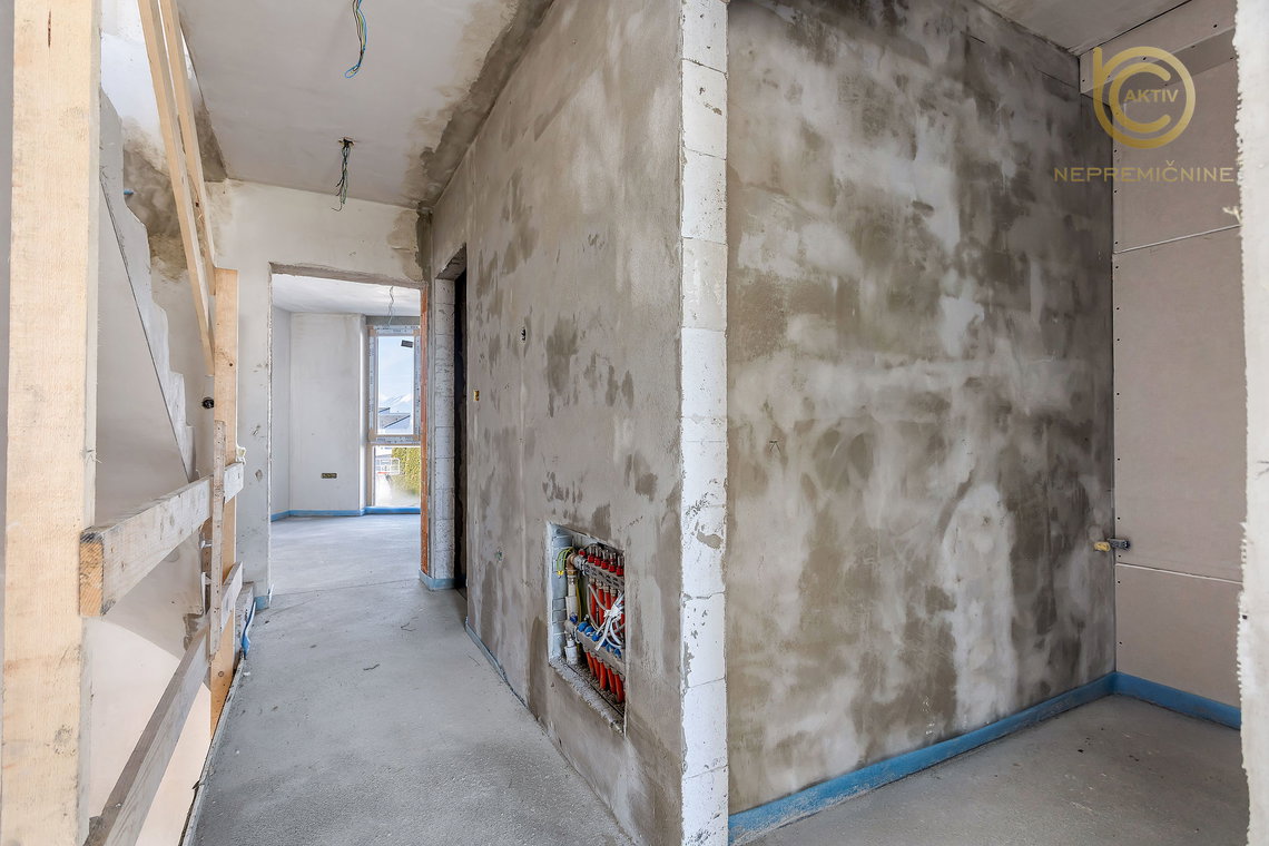 Lokacija: Ljubljana okolica, Domžale, Spodnje Jarše