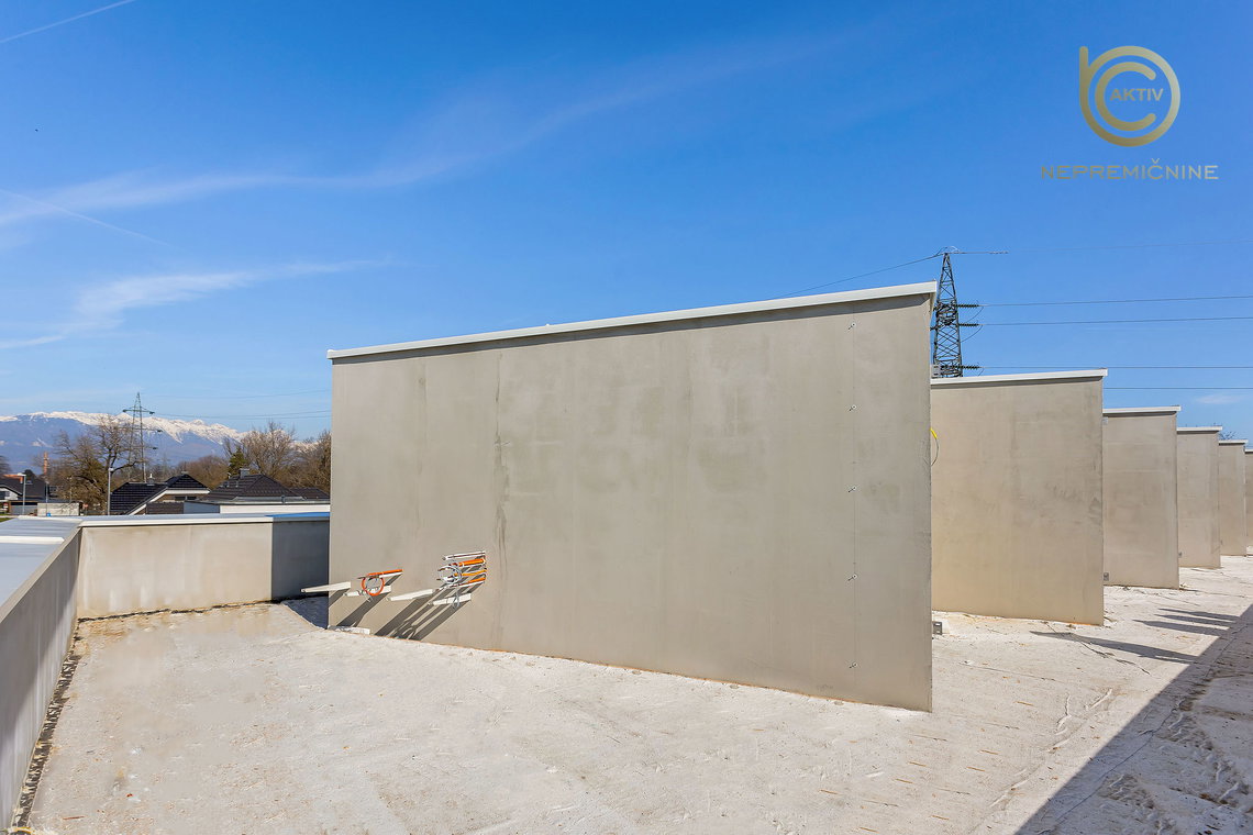 Lokacija: Ljubljana okolica, Domžale, Spodnje Jarše