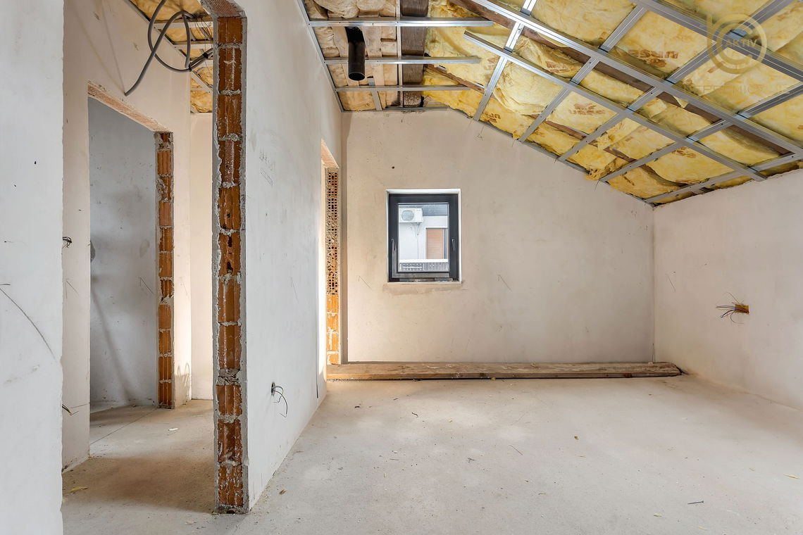 Lokacija: Ljubljana okolica, Mengeš, Mengeš