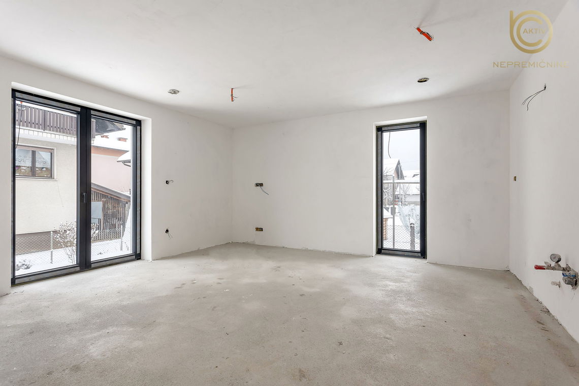 Lokacija: Ljubljana okolica, Mengeš, Mengeš