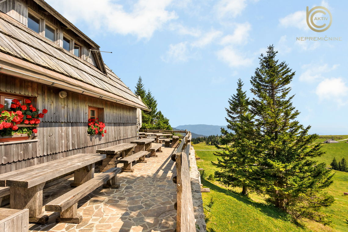 Lokacija: Ljubljana okolica, Kamnik, Velika Planina
