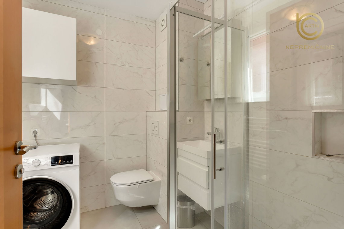 Lokacija: Ljubljana mesto, Šiška, Šiška