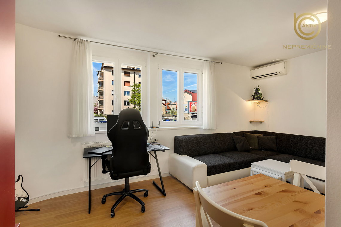 Lokacija: Ljubljana mesto, Šiška, Šiška