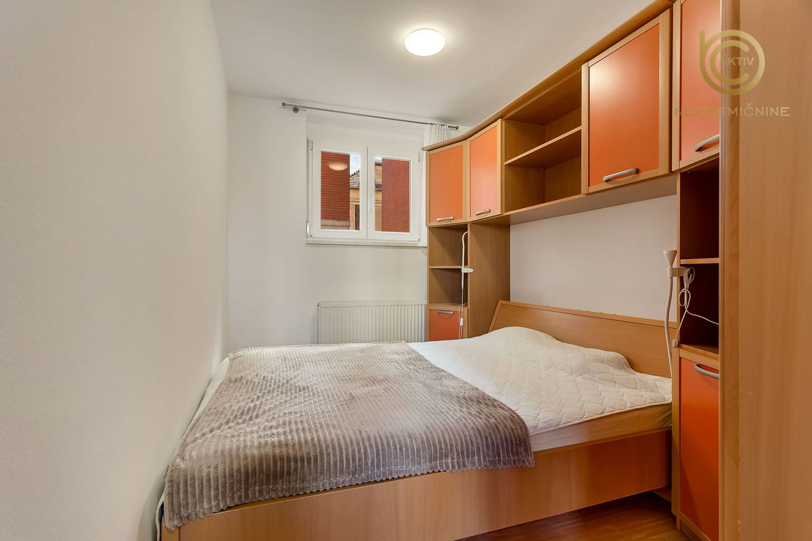 Lokacija: Ljubljana mesto, Šiška, Šiška