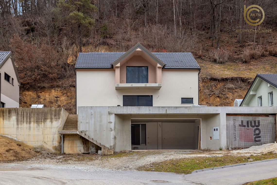 Lokacija: Ljubljana okolica, Lukovica, Kompolje