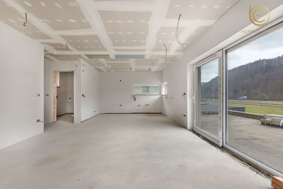 Lokacija: Ljubljana okolica, Lukovica, Kompolje