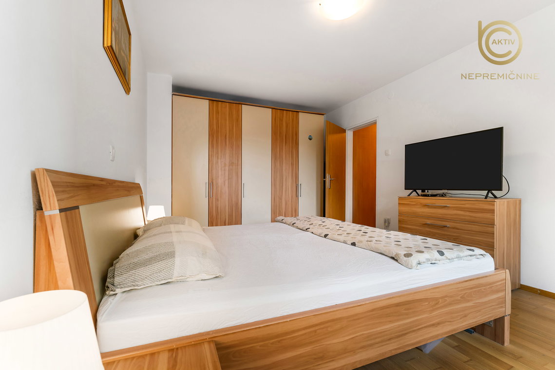 Lokacija: Ljubljana mesto, Šiška, Dravlje
