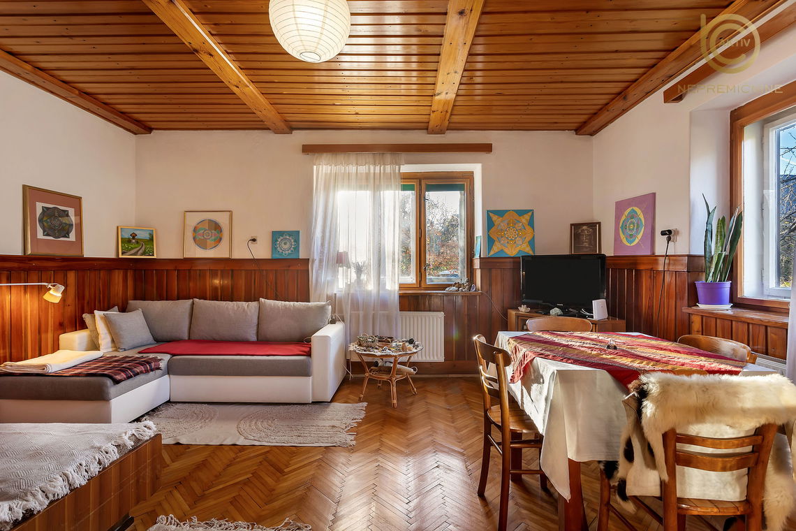 Lokacija: Gorenjska, Radovljica, Lesce