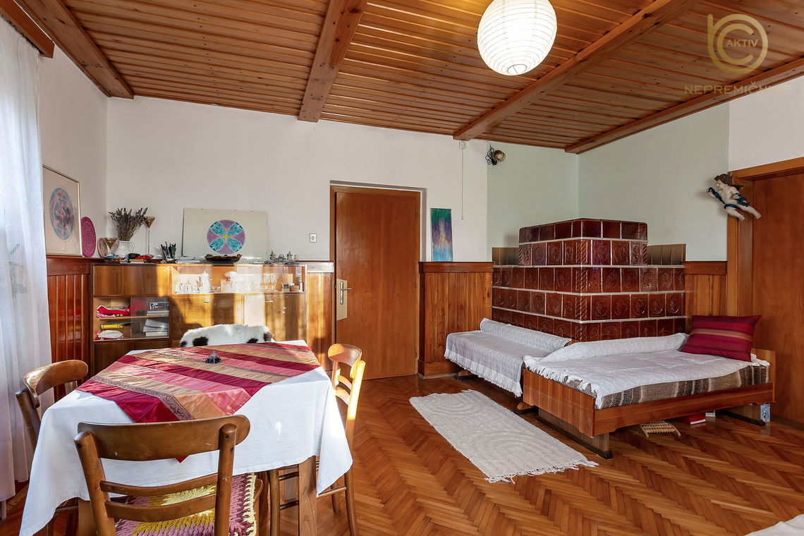 Lokacija: Gorenjska, Radovljica, Lesce