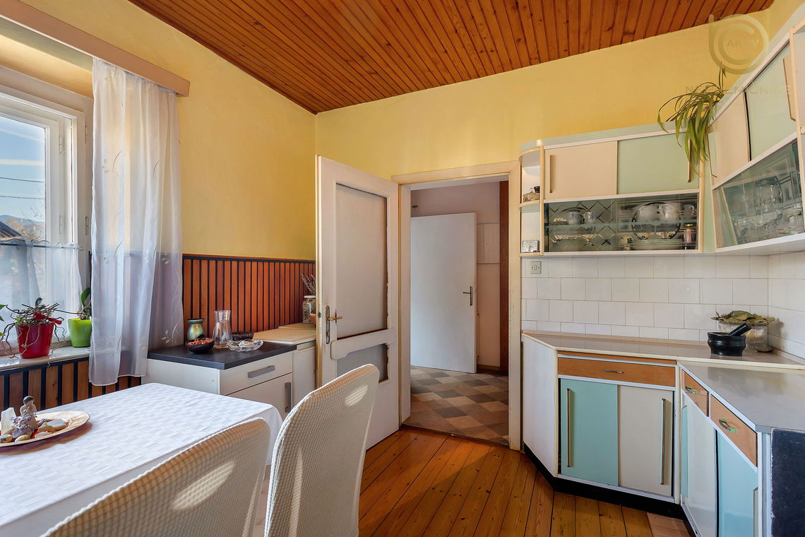 Lokacija: Gorenjska, Radovljica, Lesce