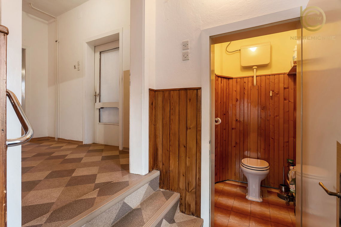 Lokacija: Gorenjska, Radovljica, Lesce