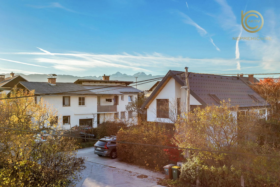Lokacija: Gorenjska, Radovljica, Lesce