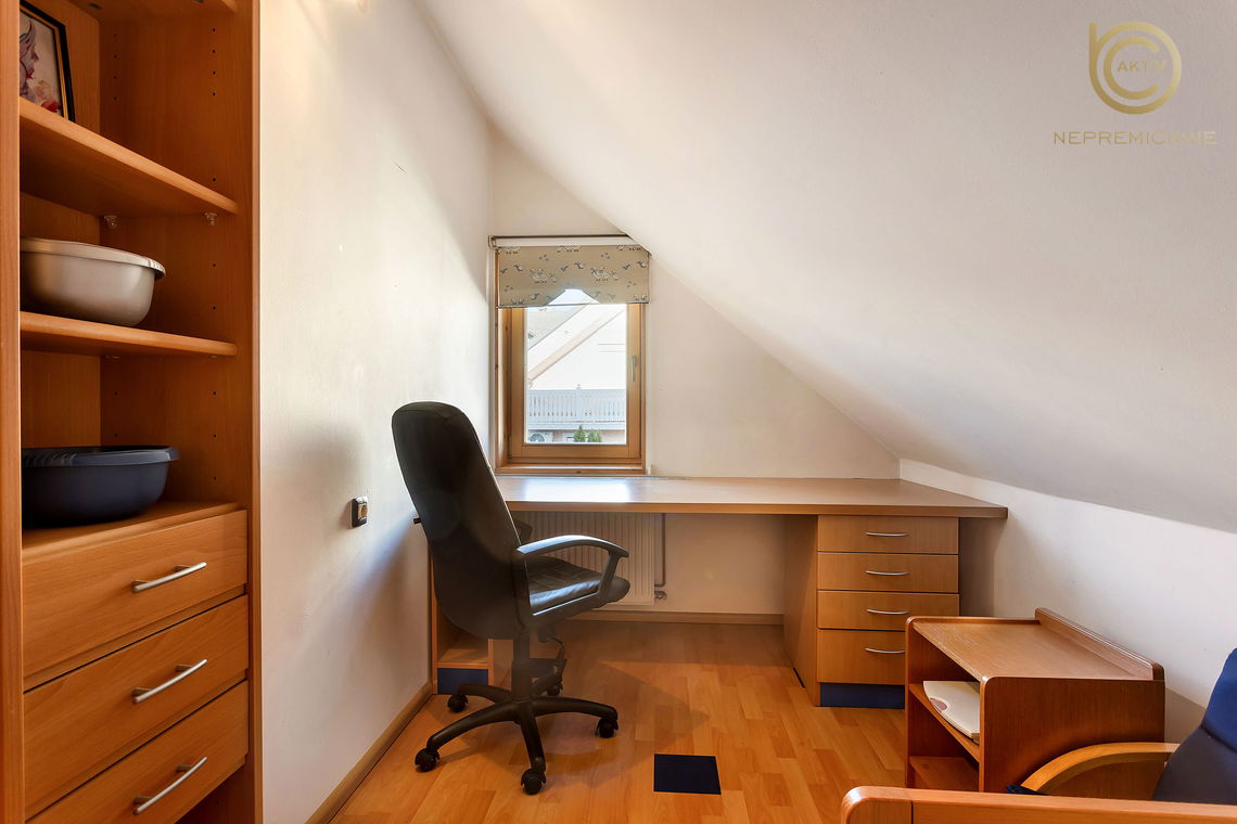 Lokacija: Gorenjska, Radovljica, Lesce