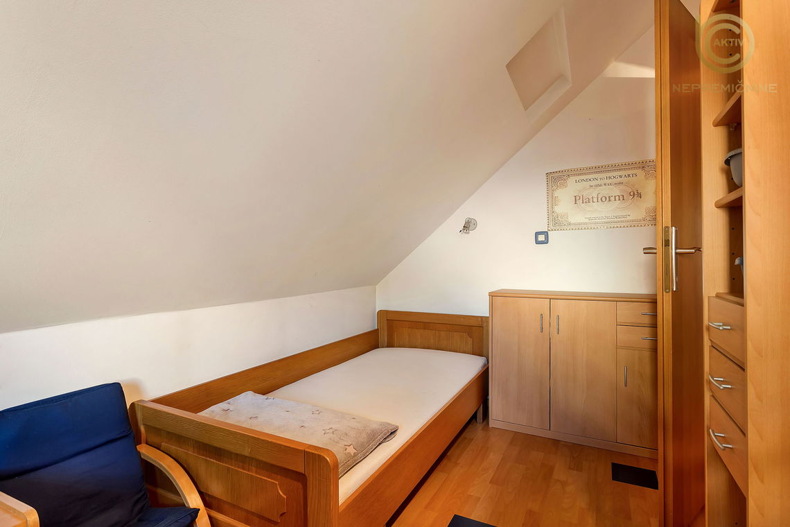 Lokacija: Gorenjska, Radovljica, Lesce