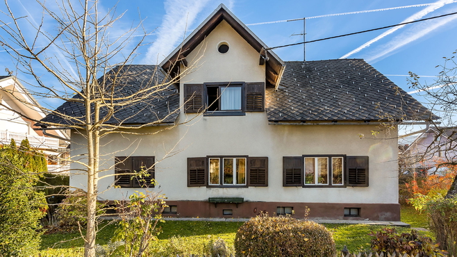 Lokacija: Gorenjska, Radovljica, Lesce