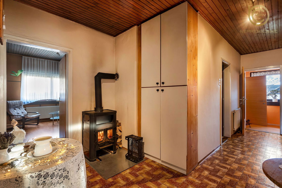 Lokacija: Gorenjska, Radovljica, Lesce