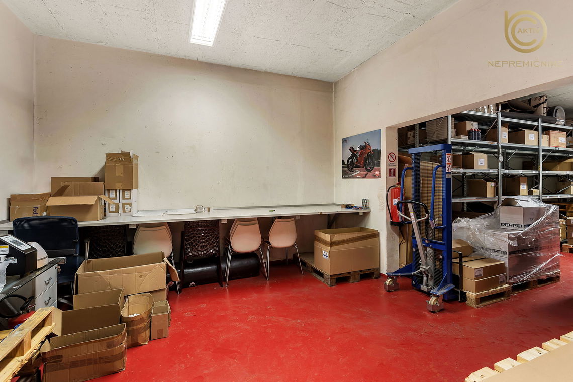 Lokacija: Ljubljana okolica, Trzin, Trzin