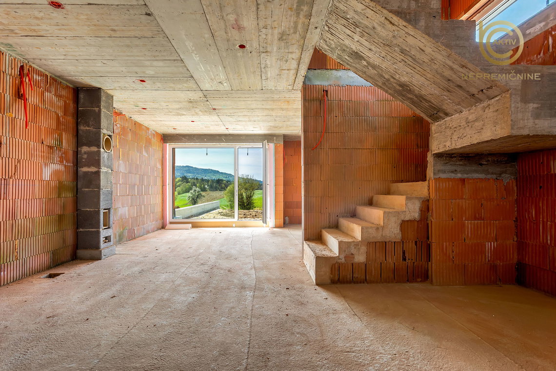 Lokacija: Ljubljana okolica, Moravče, Moravče