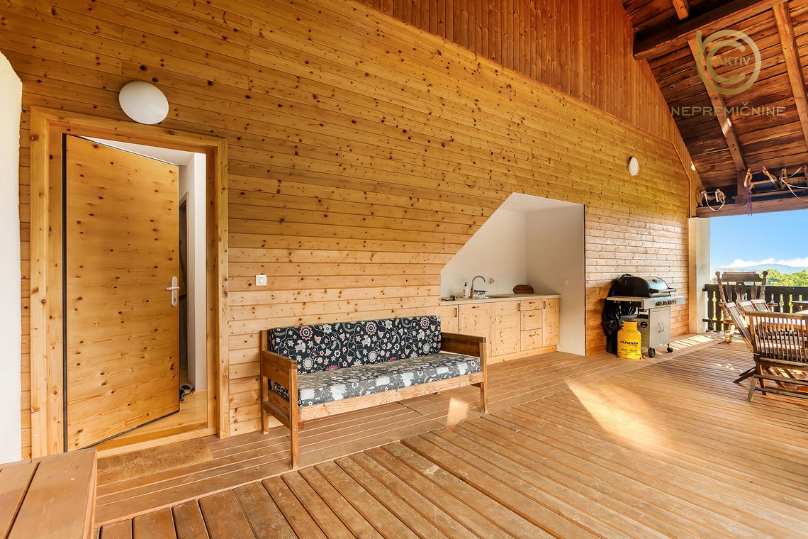 Lokacija: Gorenjska, Škofja Loka, Podvrh