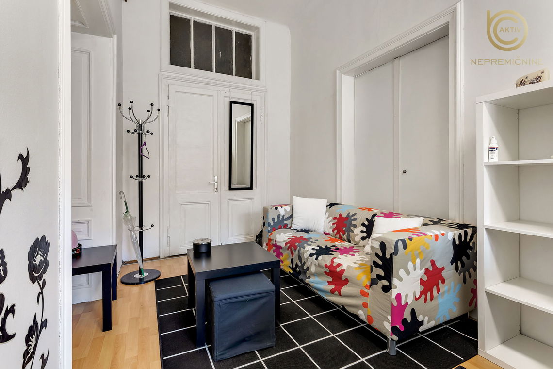 Lokacija: Gorenjska, Kranj, Center