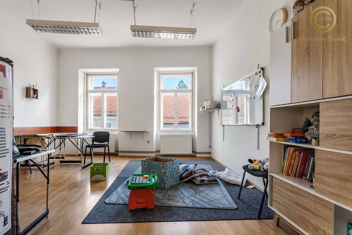 Lokacija: Gorenjska, Kranj, Center