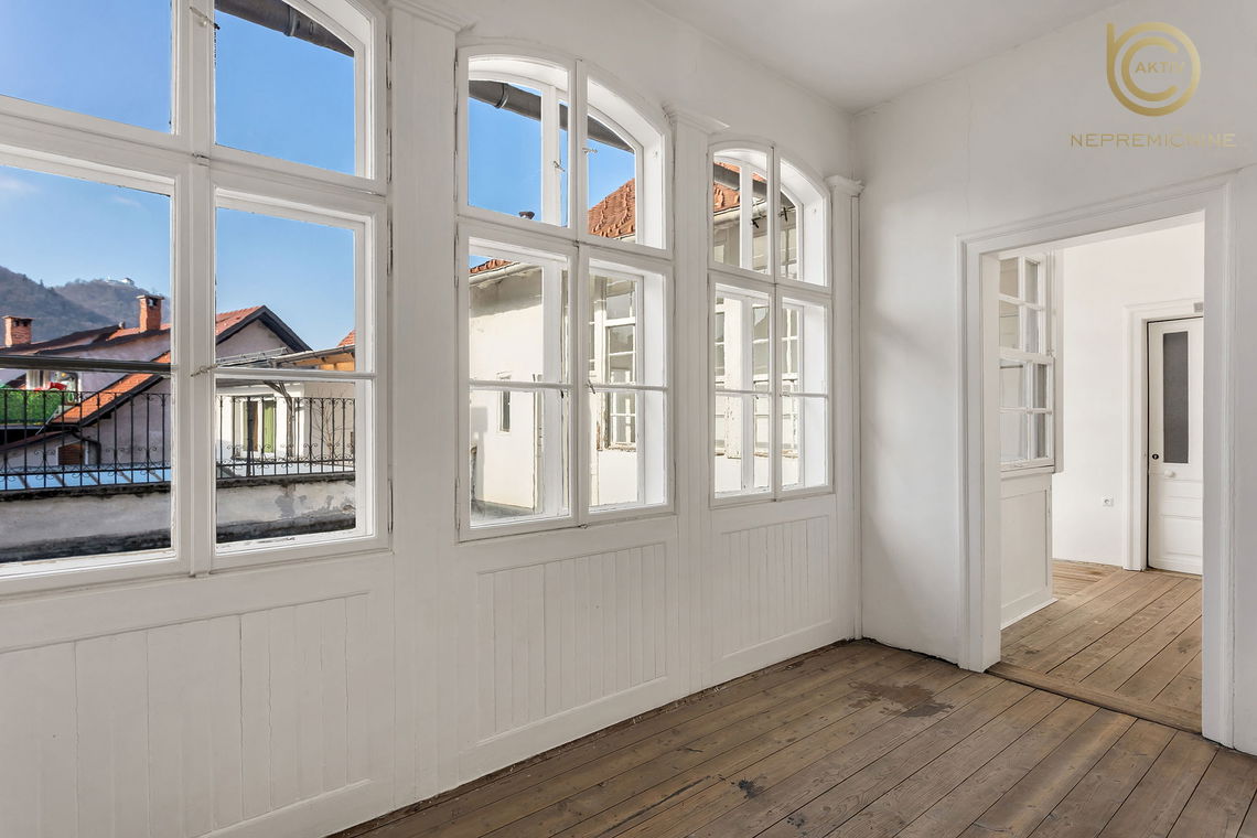 Lokacija: Gorenjska, Kranj, Center