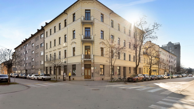 Lokacija: Ljubljana mesto, Center, Tabor