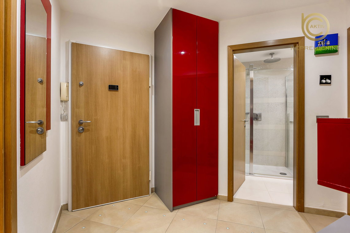 Lokacija: Ljubljana okolica, Domžale, Domžale