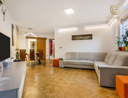 Lokacija: Ljubljana okolica, Domžale, Domžale