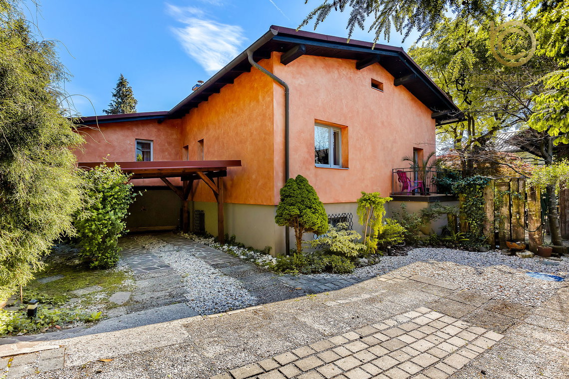 Lokacija: Ljubljana okolica, Domžale, Domžale