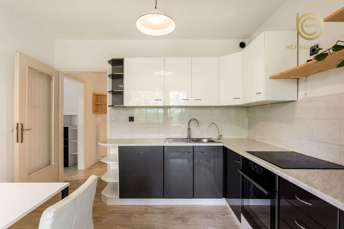 Lokacija: Ljubljana mesto, Moste-Polje, Štepanjsko naselje