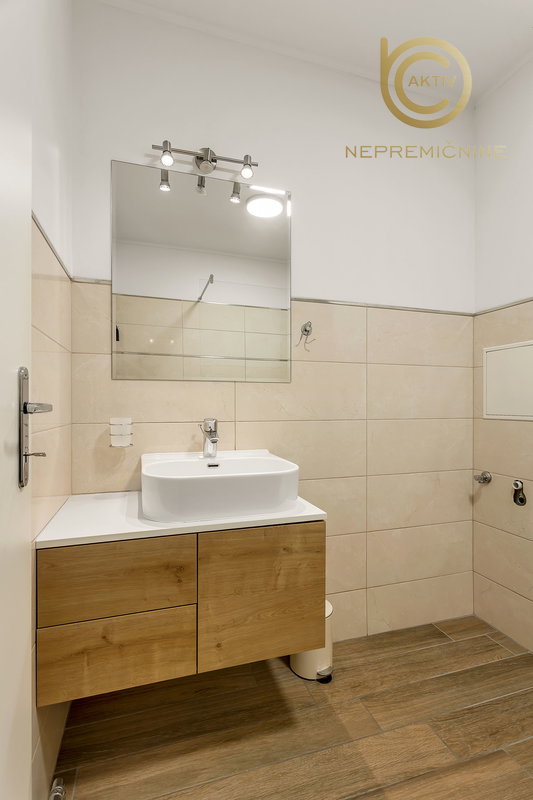 Lokacija: Ljubljana mesto, Moste-Polje, Štepanjsko naselje