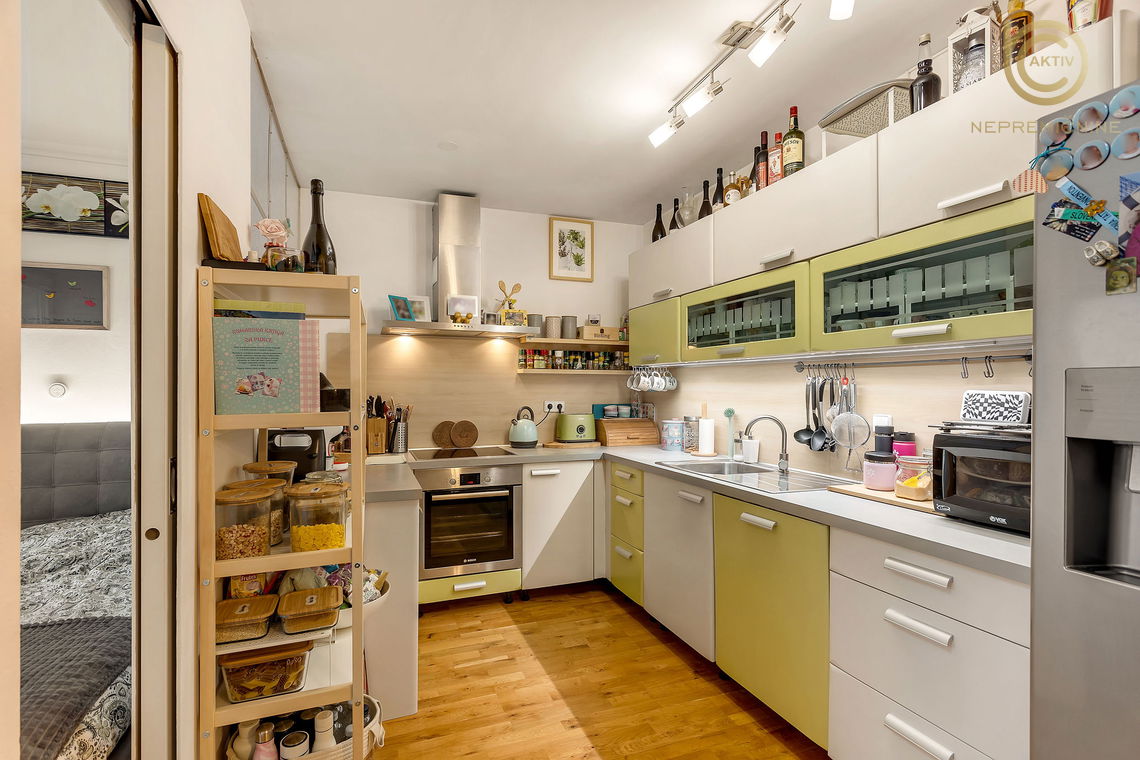 Lokacija: Ljubljana okolica, Domžale, Radomlje