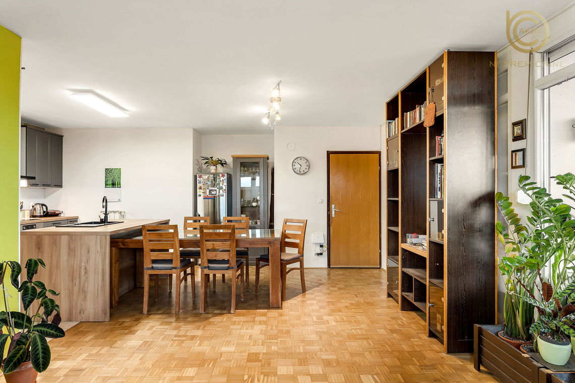 Lokacija: Ljubljana mesto, Bežigrad, Bs3