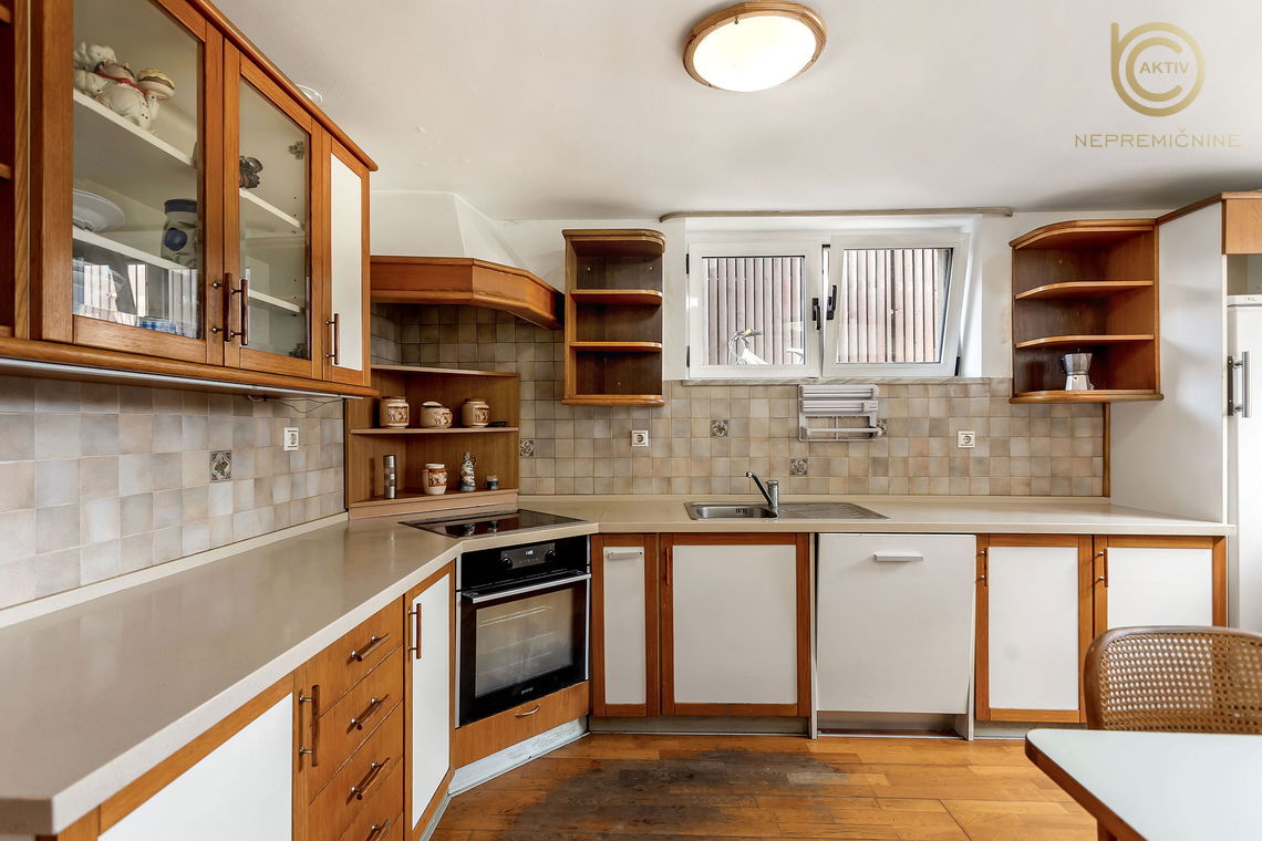 Lokacija: Ljubljana okolica, Domžale, Vir