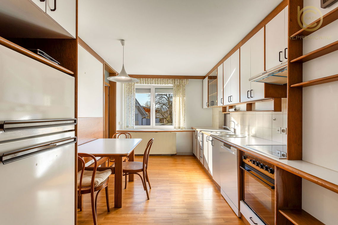 Lokacija: Ljubljana okolica, Domžale, Vir