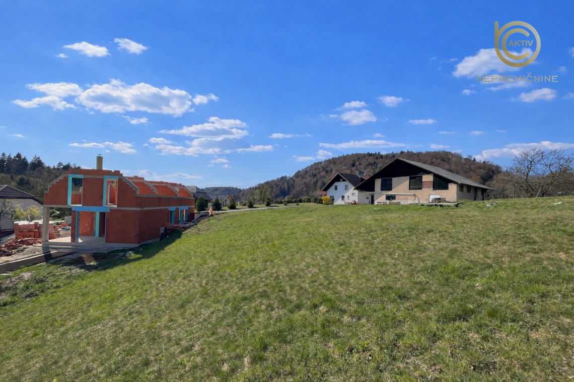 Lokacija: Ljubljana okolica, Moravče, Hrastnik