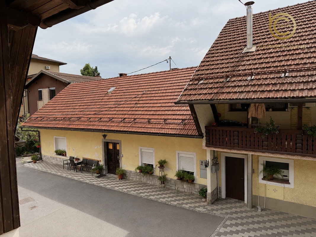 Lokacija: Ljubljana mesto, Šiška, Zg. Šiška