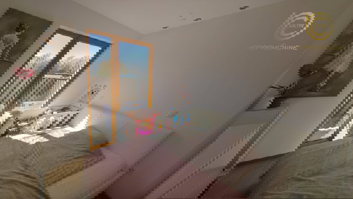 Lokacija: Ljubljana okolica, Mengeš, Mengeš