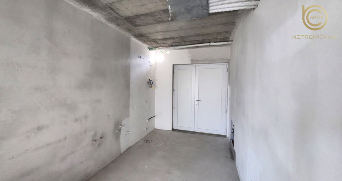 Lokacija: Ljubljana mesto, Moste-Polje, Zg. Zadobrova