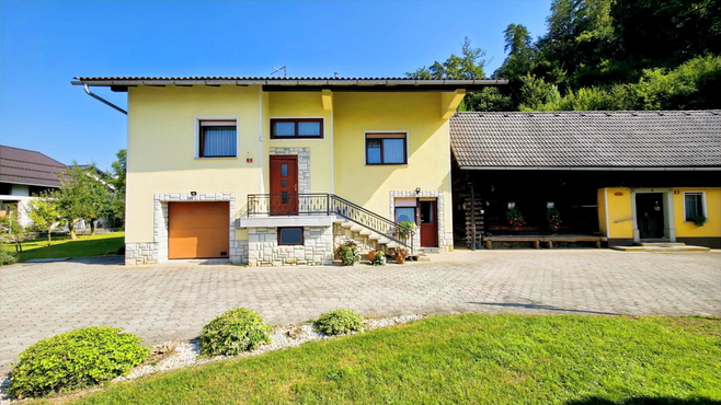 Lokacija: Ljubljana okolica, Domžale, Prelog