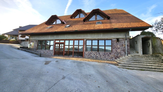 Lokacija: Gorenjska, Škofja Loka, Virlog