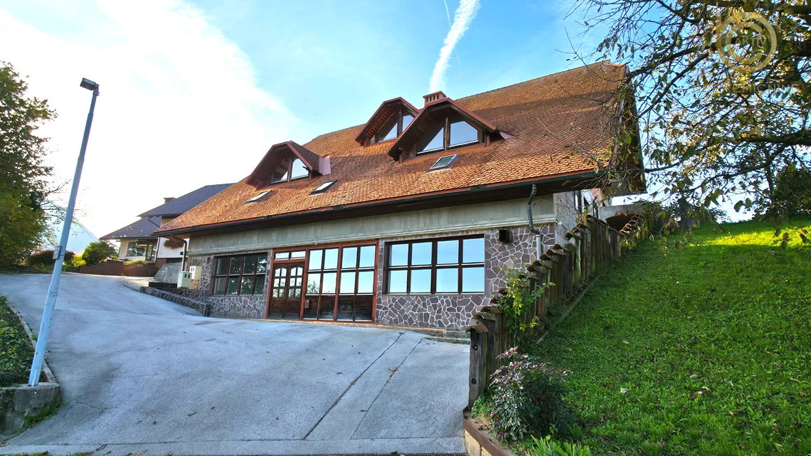 Lokacija: Gorenjska, Škofja Loka, Virlog