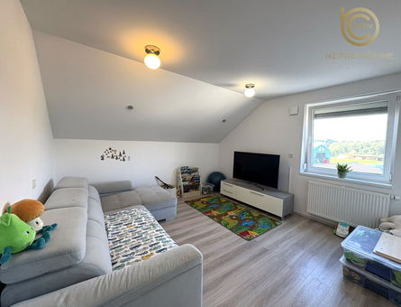 Lokacija: Ljubljana okolica, Medvode, Hraše