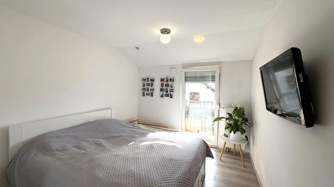 Lokacija: Ljubljana okolica, Medvode, Hraše