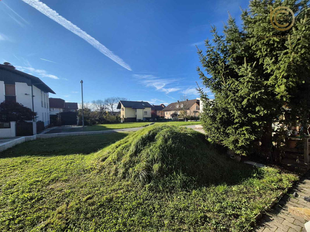 Lokacija: Ljubljana okolica, Domžale, Dob