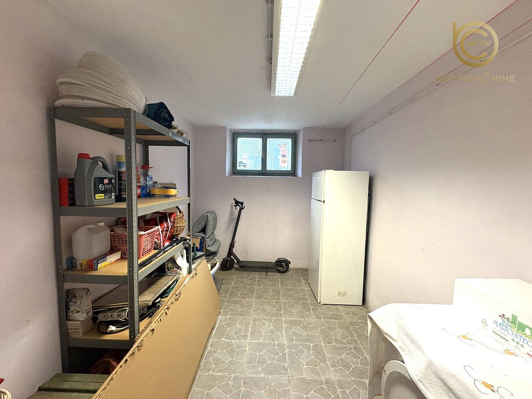 Lokacija: Ljubljana mesto, Šiška, Šentvid