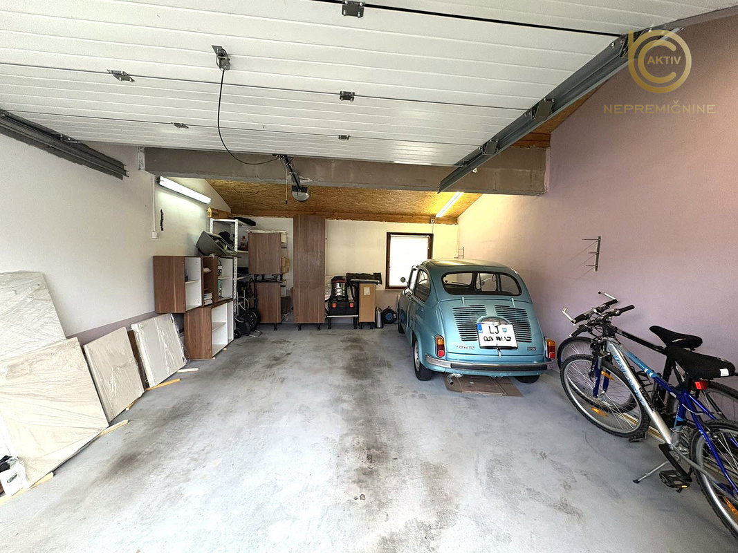 Lokacija: Ljubljana mesto, Šiška, Šentvid