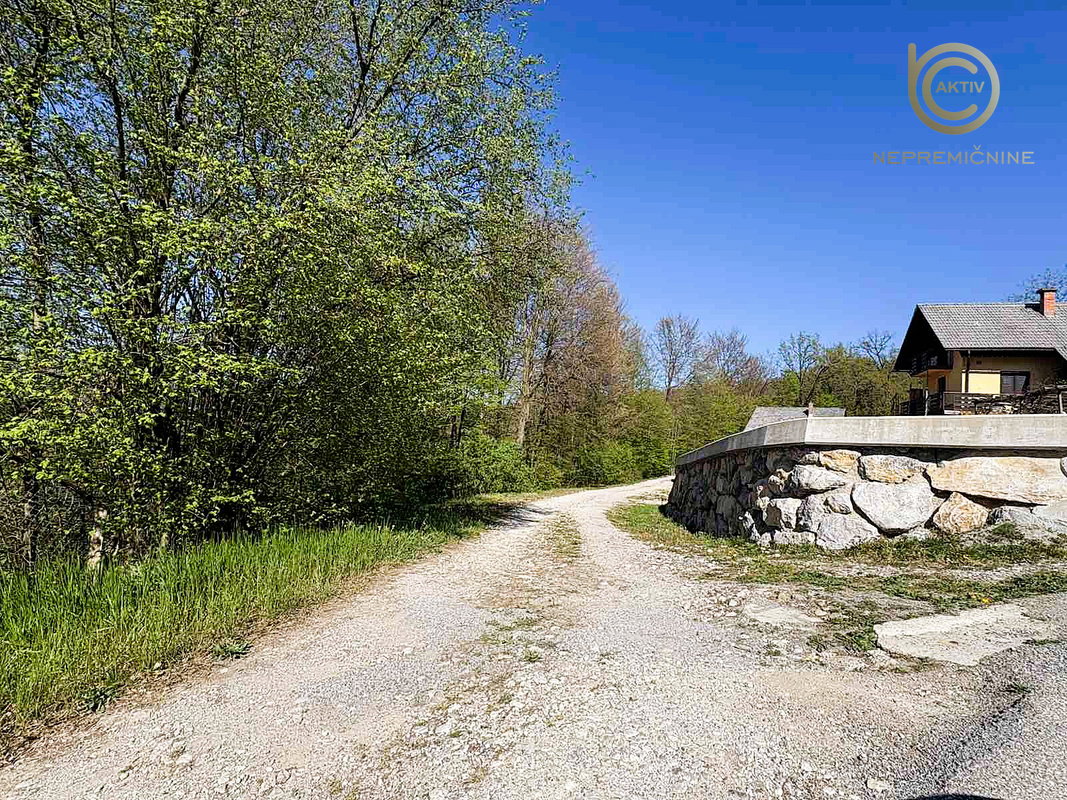 Lokacija: Ljubljana okolica, Domžale, Račni Vrh